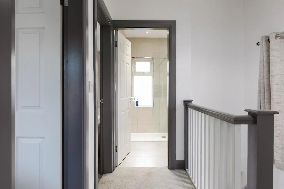 公寓 Luxurious 3 Bedroom Home In Belfasts Trendy Lisburn Road Sleeps 6 Modern & Spacious