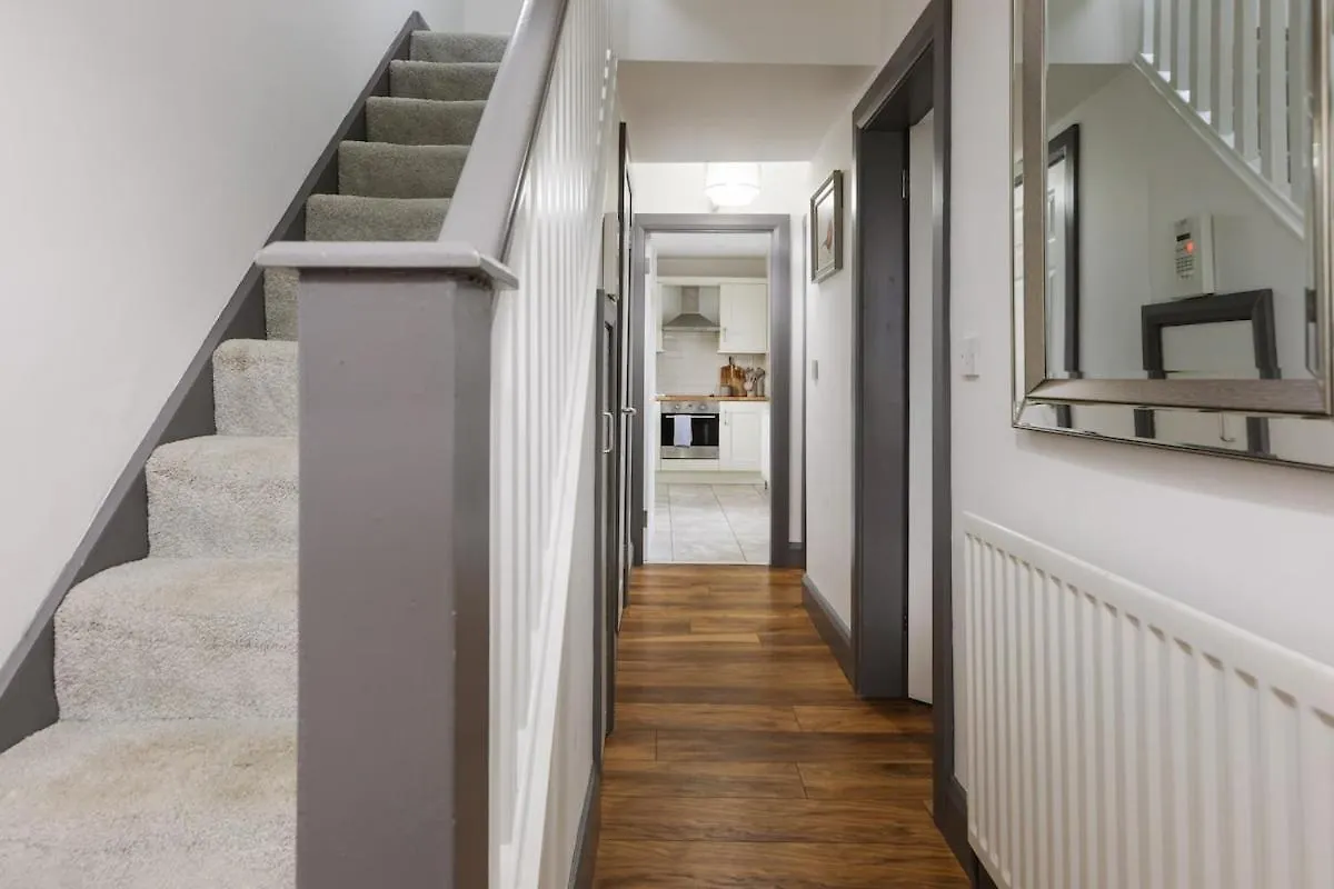 Apartmán Luxurious 3 Bedroom Home In Belfasts Trendy Lisburn Road Sleeps 6 Modern & Spacious